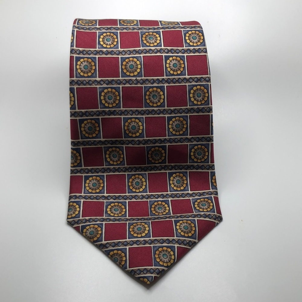The Metropolitan Museum of Art Silk Tie VTG